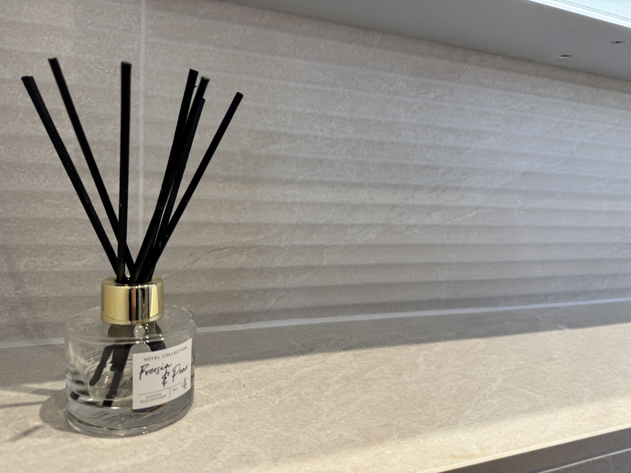 Ensuite Elevated Elegance, Lancaster
