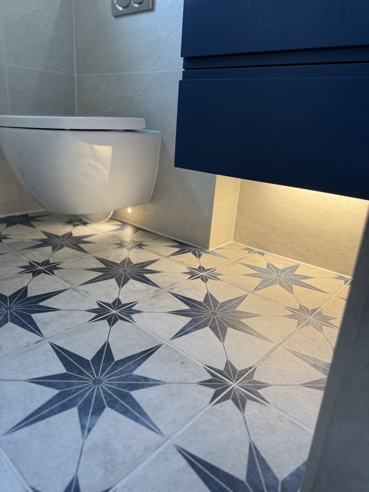 Ensuite Elevated Elegance, Lancaster