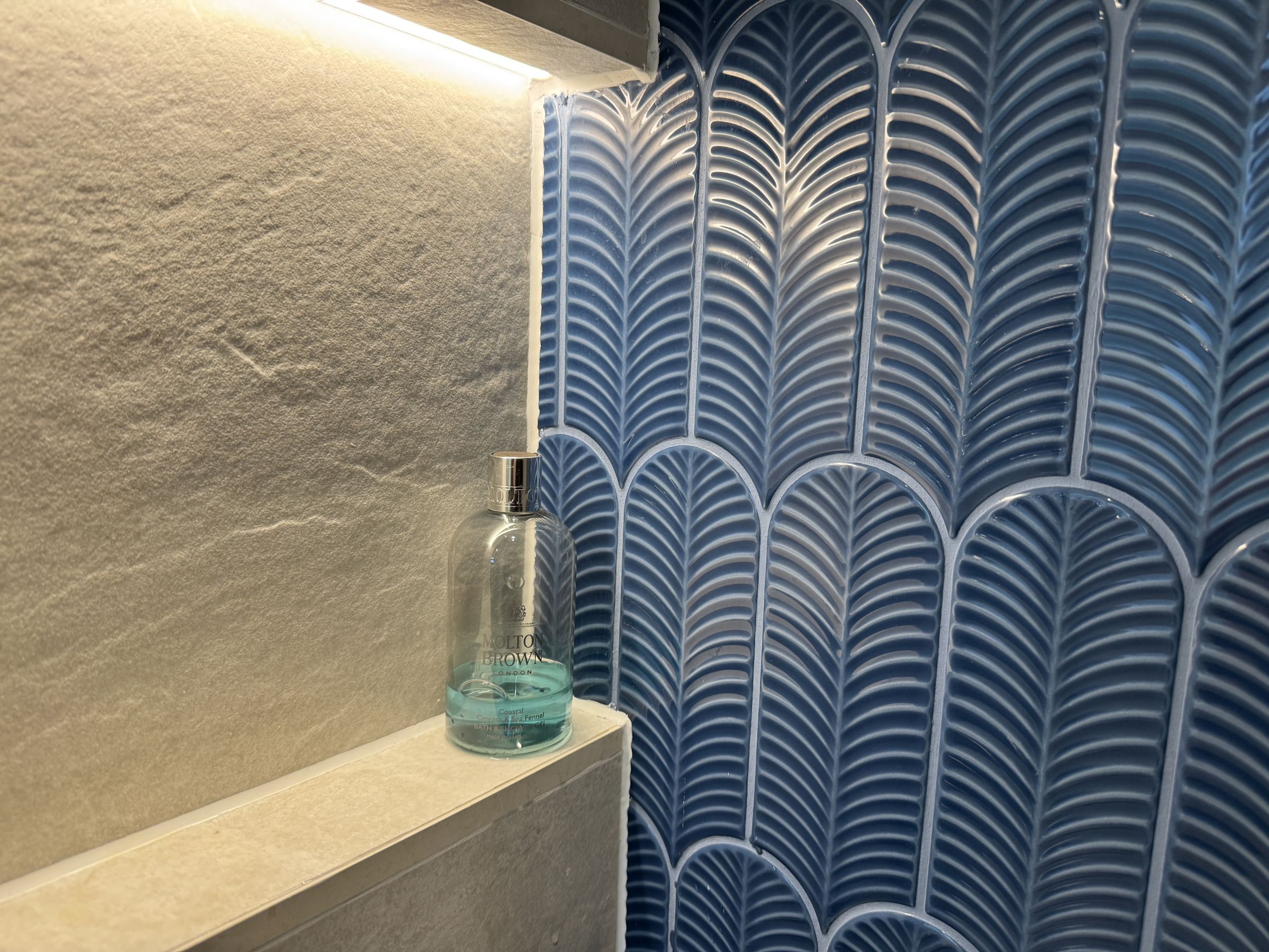 Ensuite Elevated Elegance, Lancaster